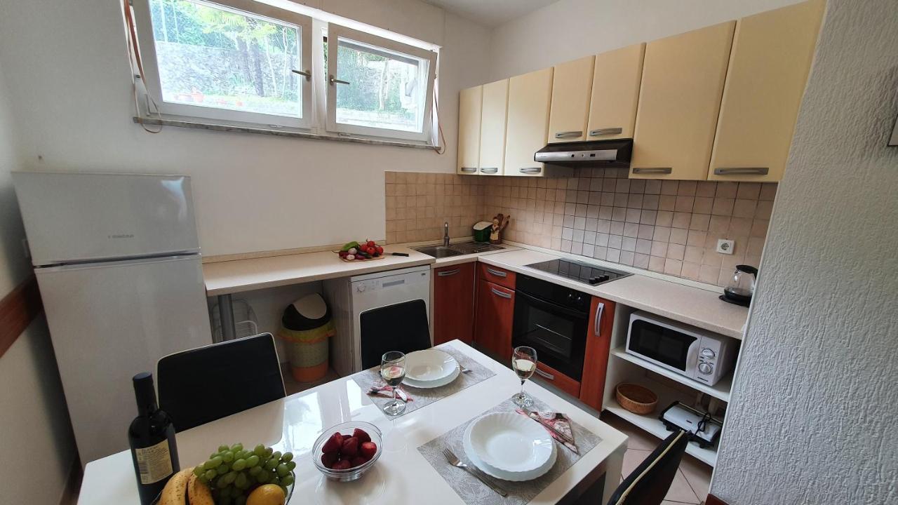 Anamarija Apartman *